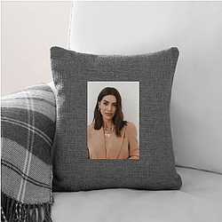 Lifestyle Star Linda Cardellini Pillows Cover
