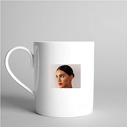 Makeup Guru Linda Cardellini Mugs