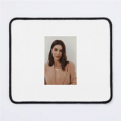 Lifestyle Star Linda Cardellini Mouse Pads