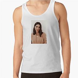 Lifestyle Star Linda Cardellini Tank Tops