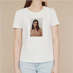 Lifestyle Star Linda Cardellini T-Shirts