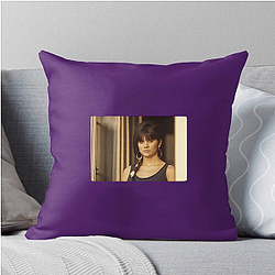 Linda Ronstadt was a member of the band The Stone Poneys Linda Ronstadt Pillows Cover