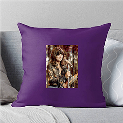 Linda Ronstadt is an American singer Linda Ronstadt Pillows Cover