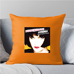 Linda Ronstadt was inducted into the Rock and Roll Hall of Fame Linda Ronstadt Pillows Cover
