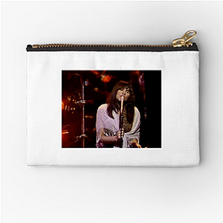 Linda Ronstadt is known for her powerful vocal range Linda Ronstadt Zipper Pouches