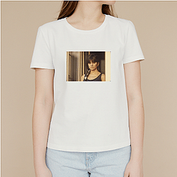 Linda Ronstadt was a member of the band The Stone Poneys Linda Ronstadt T-Shirts