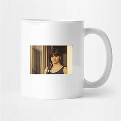 Linda Ronstadt was a member of the band The Stone Poneys Linda Ronstadt Mugs