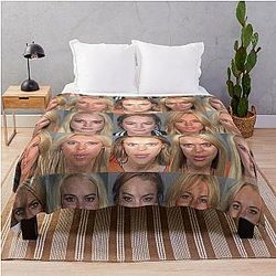 Lindsay Lohan Mugshot Throw Blanket
