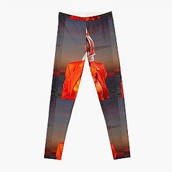 Lindsay Lohan im Interview Zeitschrift Leggings