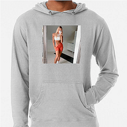 Young Contender Linn Lowes Hoodies
