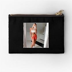 Young Contender Linn Lowes Zipper Pouches
