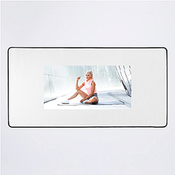 Court Fighter Linn Lowes Mouse Pads