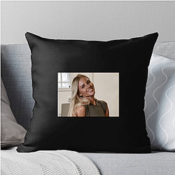 Tennis Prodigy Linn Lowes Pillows Cover