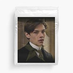 Louis Partridge Duvet Cover