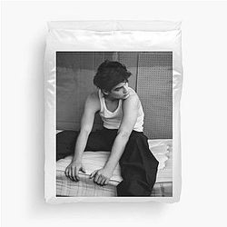 Louis Partridge Duvet Cover