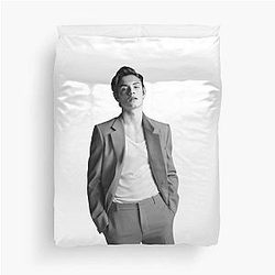 Louis Partridge Duvet Cover