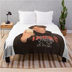 Louis Partridge Toss Throw Blanket