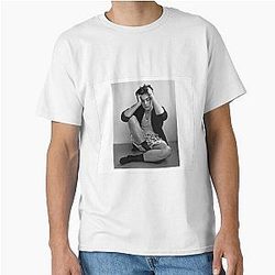 Louis Partridge Classic T-Shirt