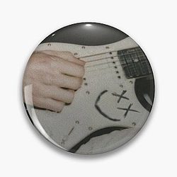 Louis Tomlinson Pins - Louis Tomlinson Guitar Pin RB0308