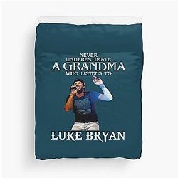 Vintage Never Underestimate A Woman Who Listens to Luke Duvet Cover