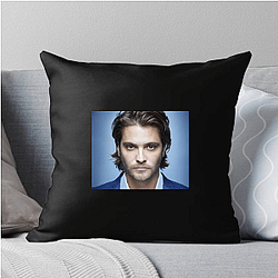 Academy Award Winner Luke Grimes Pillows Cover