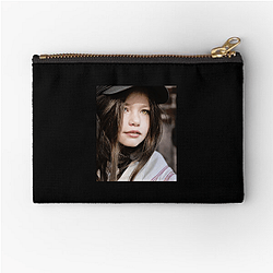 Mackenzie Foy Still Captivating Audiences Design Mackenzie Foy Zipper Pouches