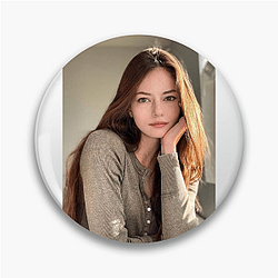 Mackenzie Foy A Rising Talent Fashion Mackenzie Foy Pins