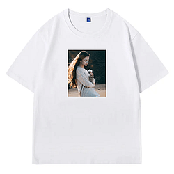 Mackenzie Foy Unique On-Screen Presence Motif Mackenzie Foy T-Shirts