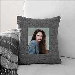 Mackenzie Foy Beauty and Grace Look Mackenzie Foy Pillows Cover