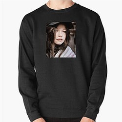 Mackenzie Foy Still Captivating Audiences Design Mackenzie Foy Sweatshirts