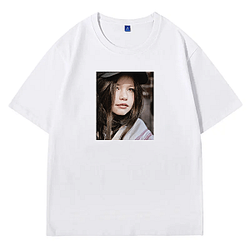 Mackenzie Foy Still Captivating Audiences Design Mackenzie Foy T-Shirts