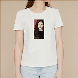 Mackenzie Foy A Star in Her Own Right Style Mackenzie Foy T-Shirts