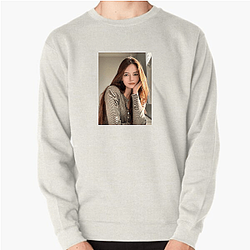 Mackenzie Foy A Rising Talent Fashion Mackenzie Foy Sweatshirts