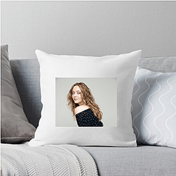 Rising Star Madeleine Arthur Pillows Cover