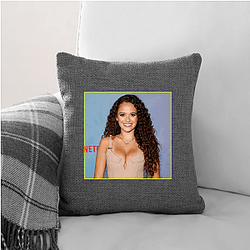 Madison Pettis Signature Merch Madison Pettis Pillows Cover