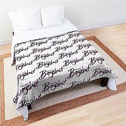 madison beer - boyshit Comforter