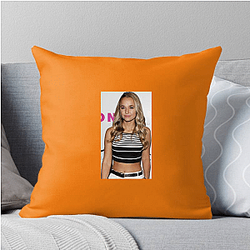 Silver Screen Beauty Madison Iseman Pillows Cover