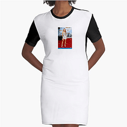 Comedy And Thriller Face Madison Iseman Dresses