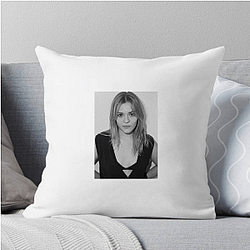 Model Star Maisy Stella Pillows Cover
