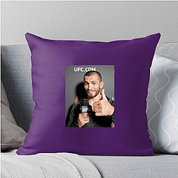 Knockout Artist Makhmud Muradov Pillows Cover