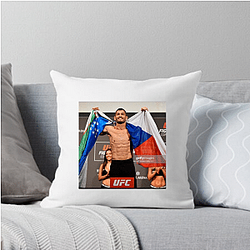 Middleweight Force Makhmud Muradov Pillows Cover
