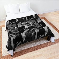 Malcolm in the Middle Bed Comforter