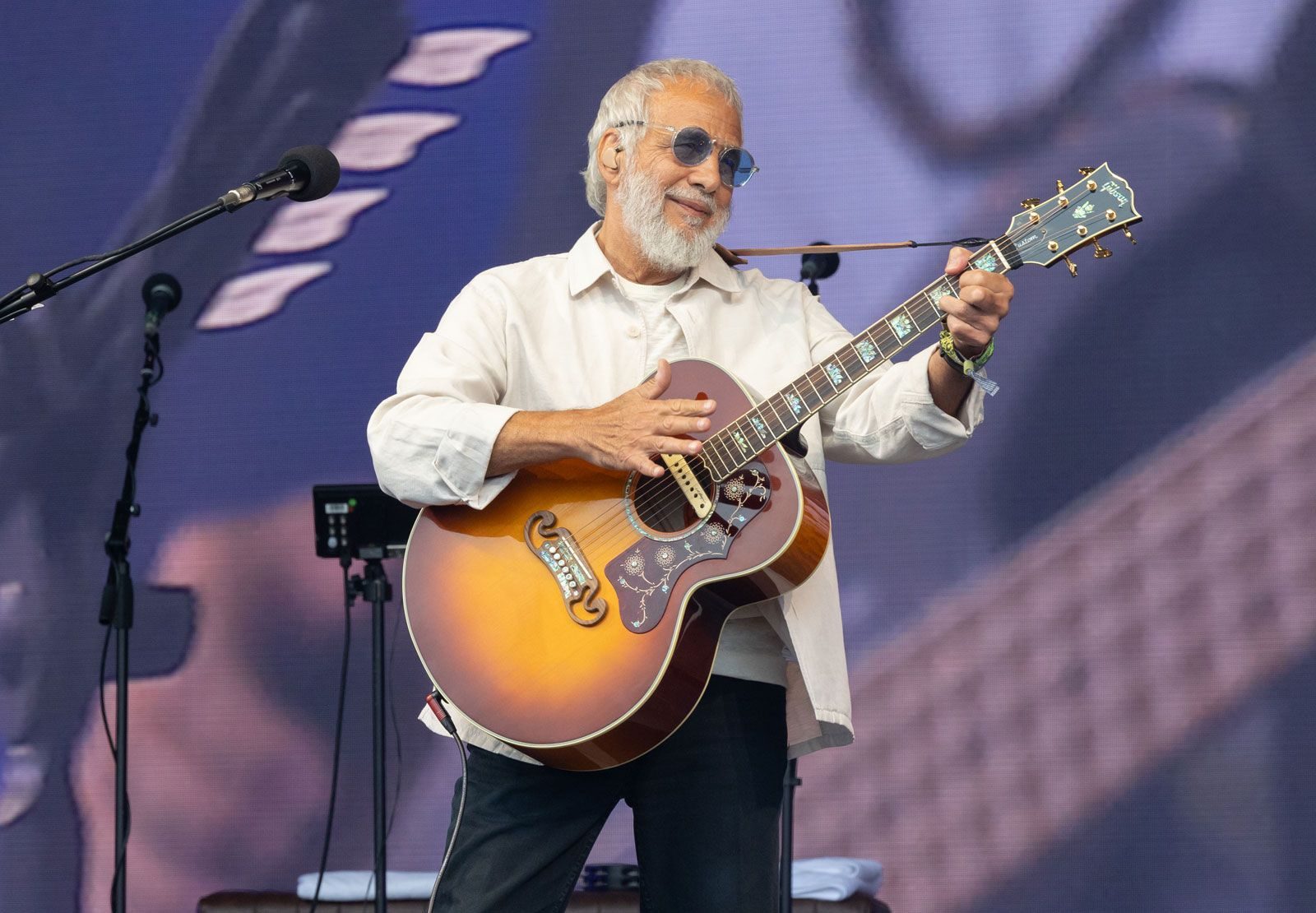 A Retrospective of Cat Stevens Best Albums A Journey Through His Timeless Classics