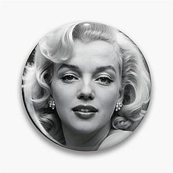 Beautiful Marilyn Monroe American Icon Painting T-shirt Pin