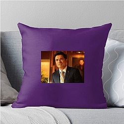 TV Leading Man Mark Consuelos Pillows Cover
