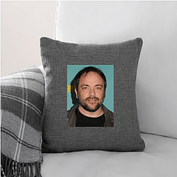 Versatile Actor Mark Sheppard Pillows Cover