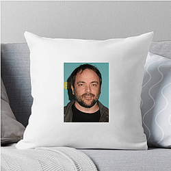 Versatile Actor Mark Sheppard Pillows Cover