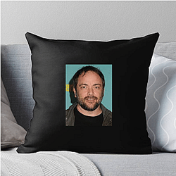 Versatile Actor Mark Sheppard Pillows Cover