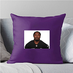 Offensive Commander Marshawn Lynch Pillows Cover