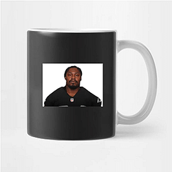 Offensive Commander Marshawn Lynch Mugs